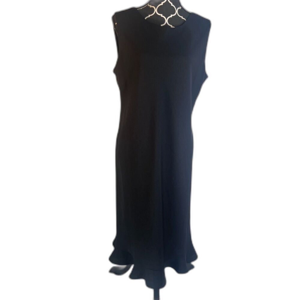 DR Donna Ricco Black Sleeveless Minimalist Shift Dress Ruffled Hem Size 14